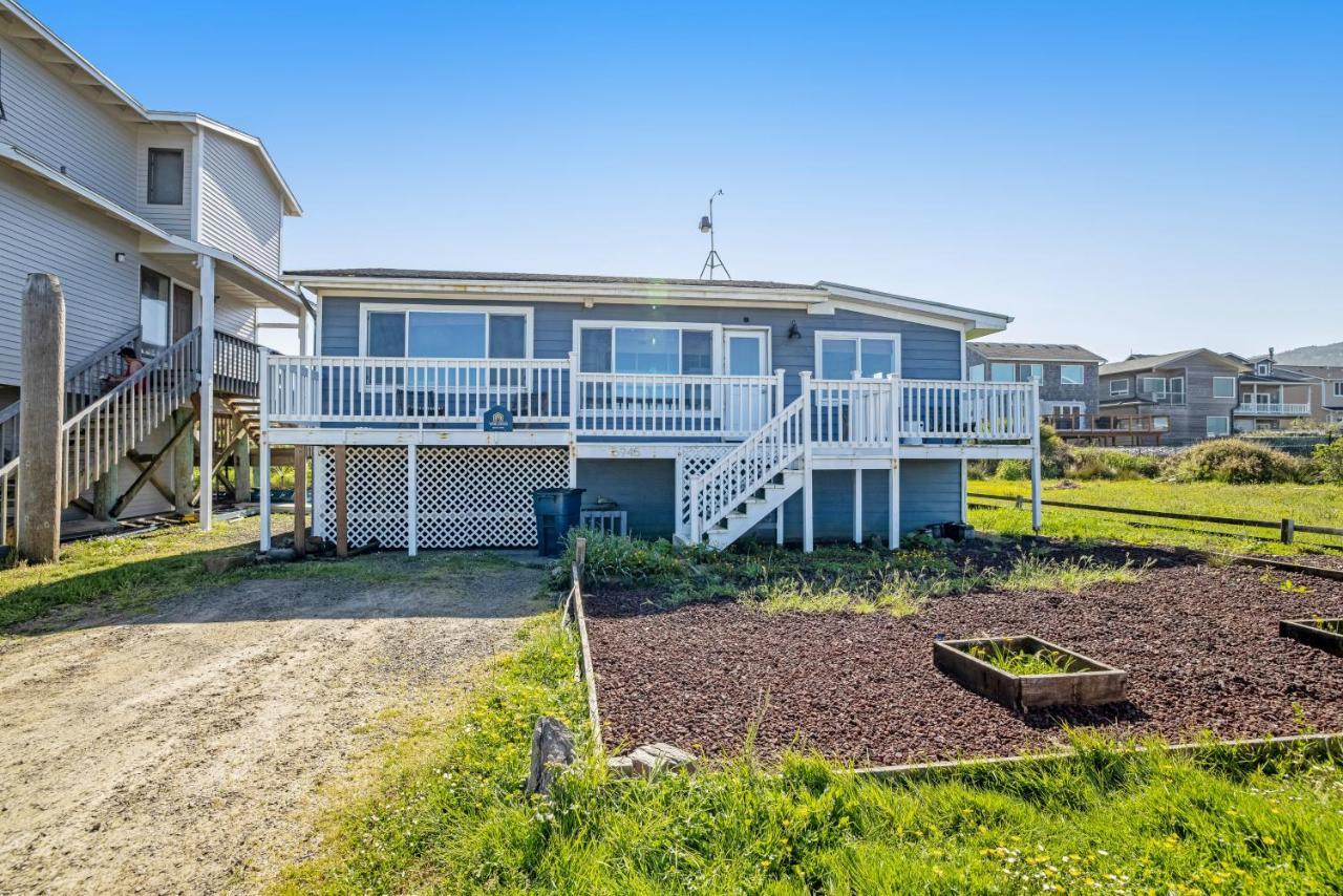 Cape Meares Beach Getaway Экстерьер фото